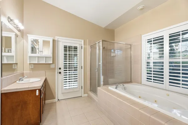 $715,000 | 1929 North Harvard Avenue, Clovis, CA 93619