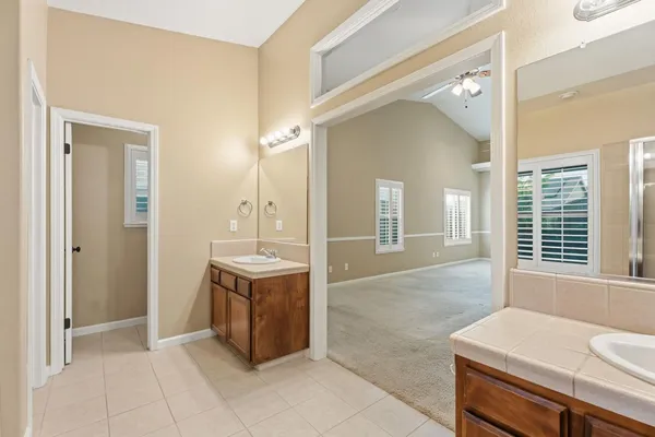 $715,000 | 1929 North Harvard Avenue, Clovis, CA 93619