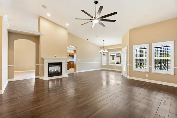 $715,000 | 1929 North Harvard Avenue, Clovis, CA 93619