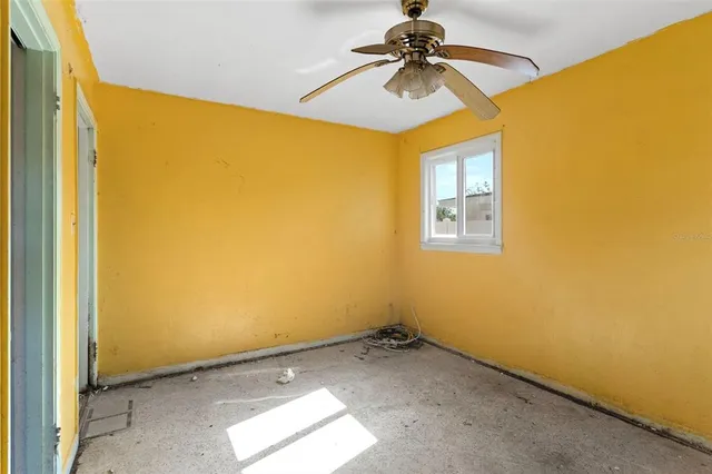 $379,000 | 2677 Martin Street, Sarasota, FL 34237