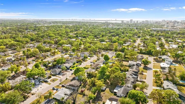 $379,000 | 2677 Martin Street, Sarasota, FL 34237