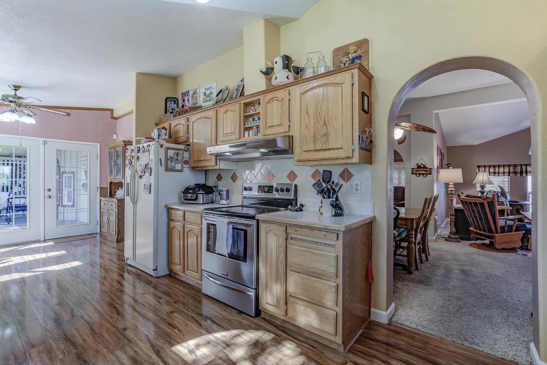 11801 North Old Stage Road Weed, CA 96094 - Photo 11 of 21 Gallery Image 11