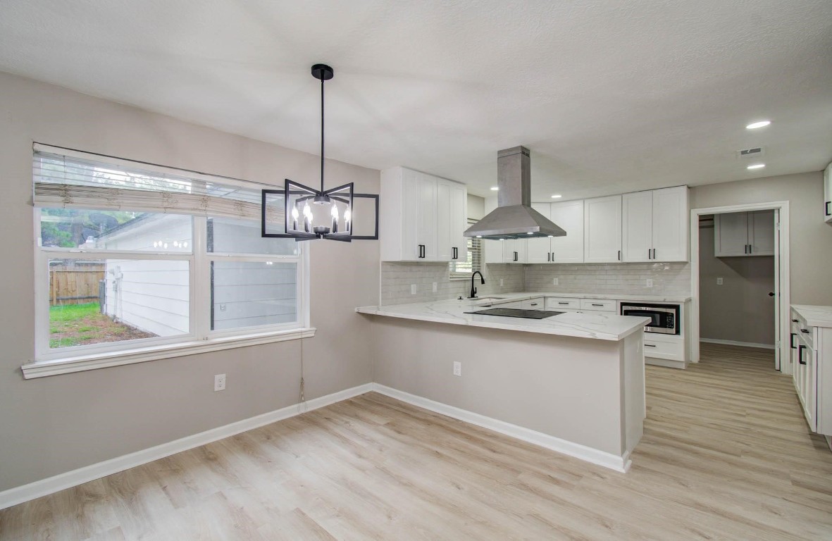 4735 Theall Road Houston, TX 77066 - Photo 9 of 38