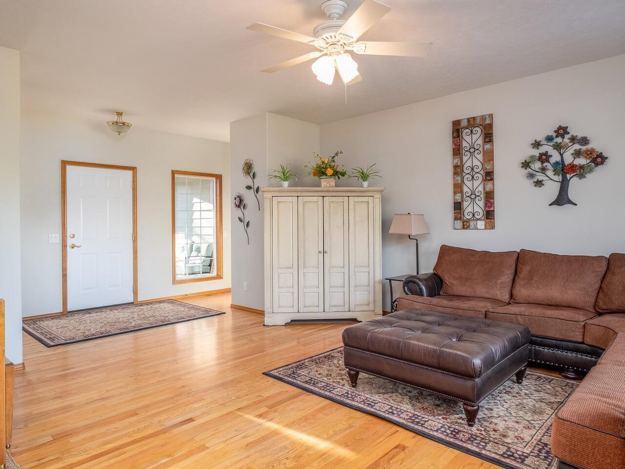17015 North Sands Road Mead, WA 99021 - Photo 4 of 38