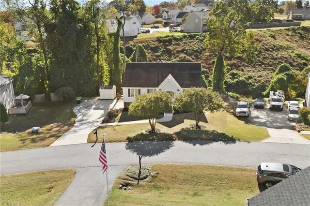 $330,000 | 156 Mallard View Lane, Winston-Salem, NC 27127