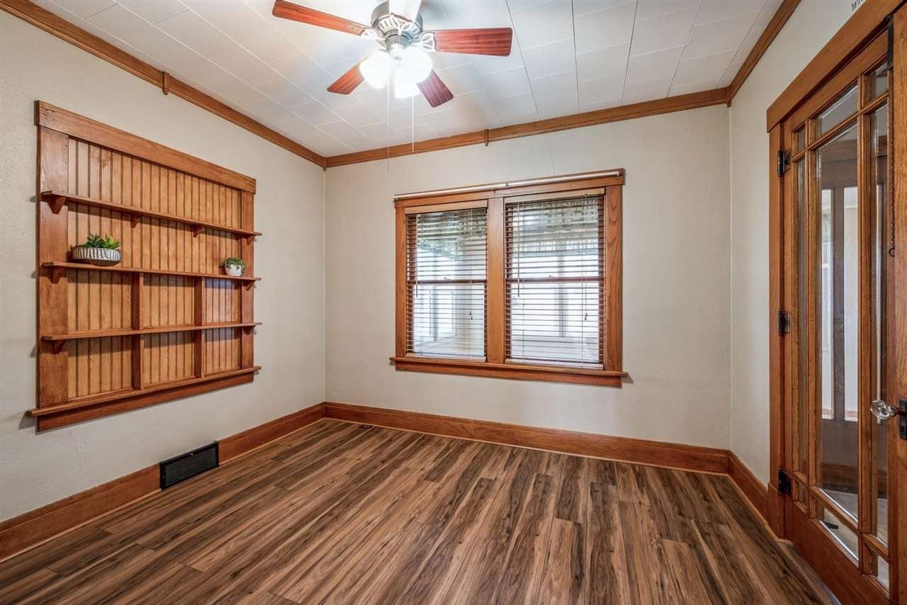 205 5th Avenue Keystone, IA 52249 - Photo 10 of 37 Gallery Image 10