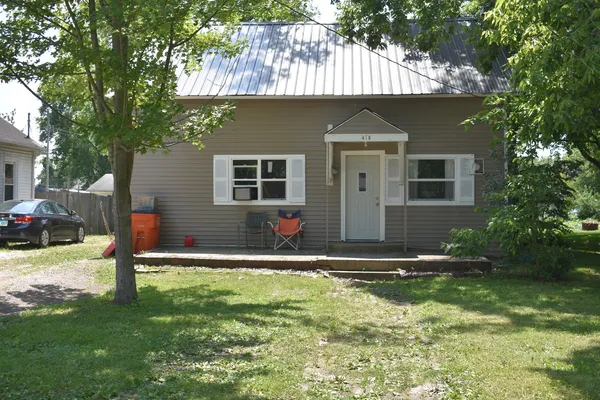$89,000 | 415 West Main Street, Arcola, IL 61910