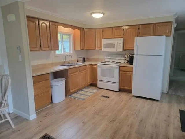 $130,000 | 41 Crow Hill Street, Northumberland, NH 03582