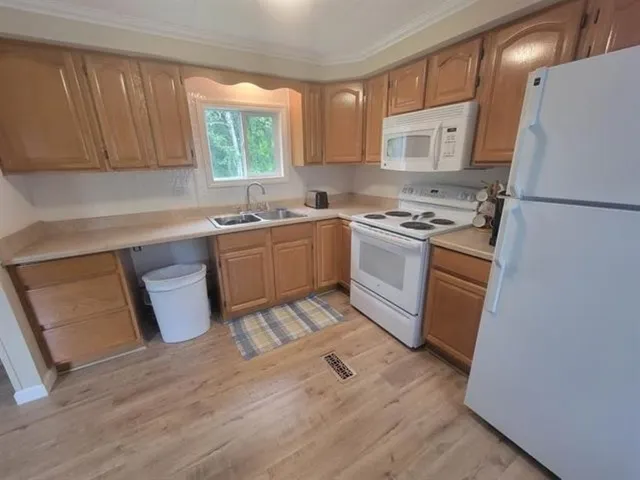 $130,000 | 41 Crow Hill Street, Northumberland, NH 03582