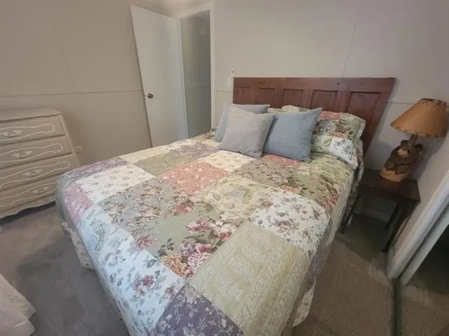 $130,000 | 41 Crow Hill Street, Northumberland, NH 03582