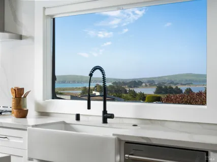 $1,795,000 | 142 Poppy Court, Bodega Bay, CA 94923