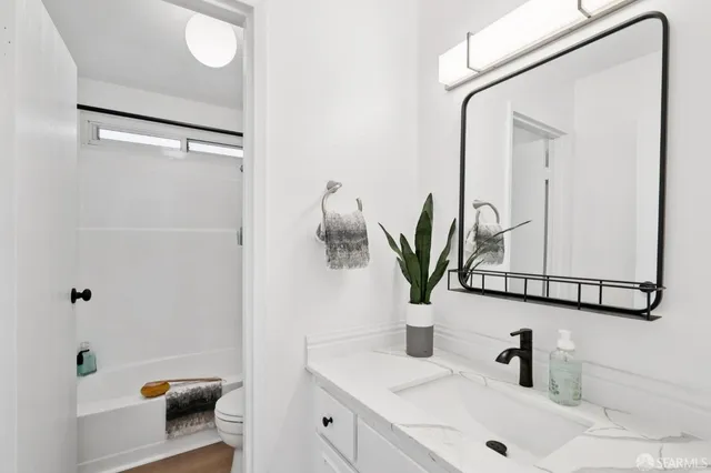 $900,000 | 74 Penhurst Avenue, Daly City, CA 94015