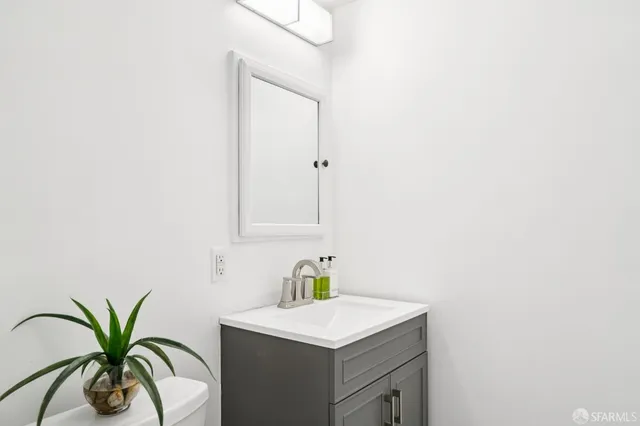 $900,000 | 74 Penhurst Avenue, Daly City, CA 94015