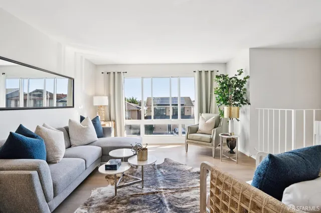 $900,000 | 74 Penhurst Avenue, Daly City, CA 94015