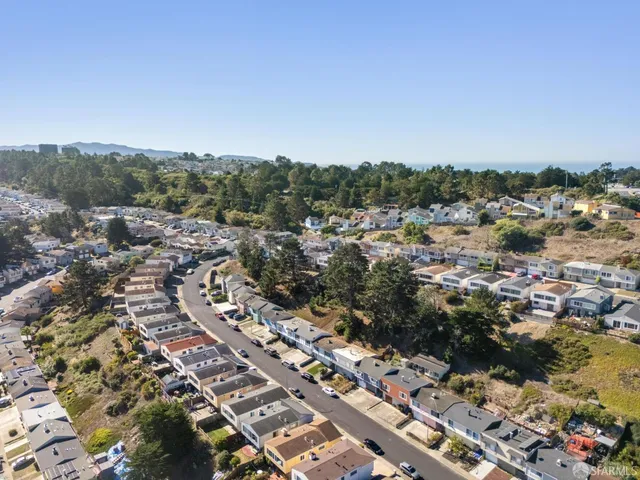 $900,000 | 74 Penhurst Avenue, Daly City, CA 94015