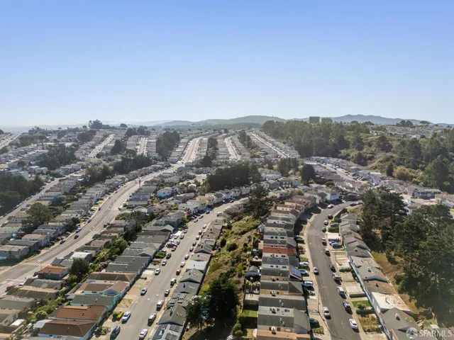 $900,000 | 74 Penhurst Avenue, Daly City, CA 94015