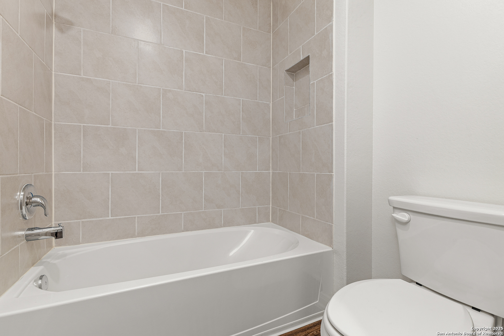 15102 Jetfire Von Ormy, TX 78073 - Photo 28 of 37 a white bath tub sitting next to a white toilet
