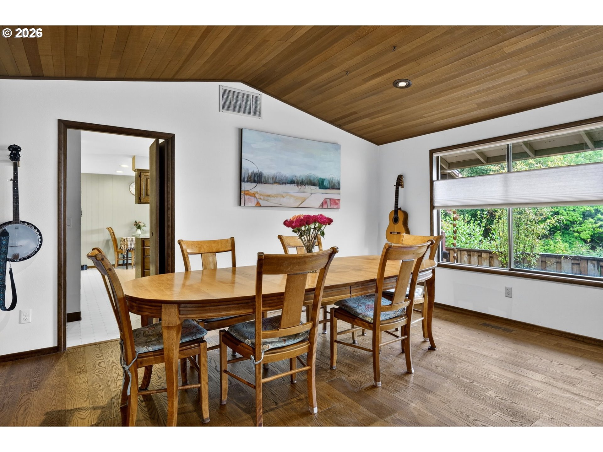 4654 Southwest Flower Place Portland, OR 97221 - Photo 12 of 39 Gallery Image 12