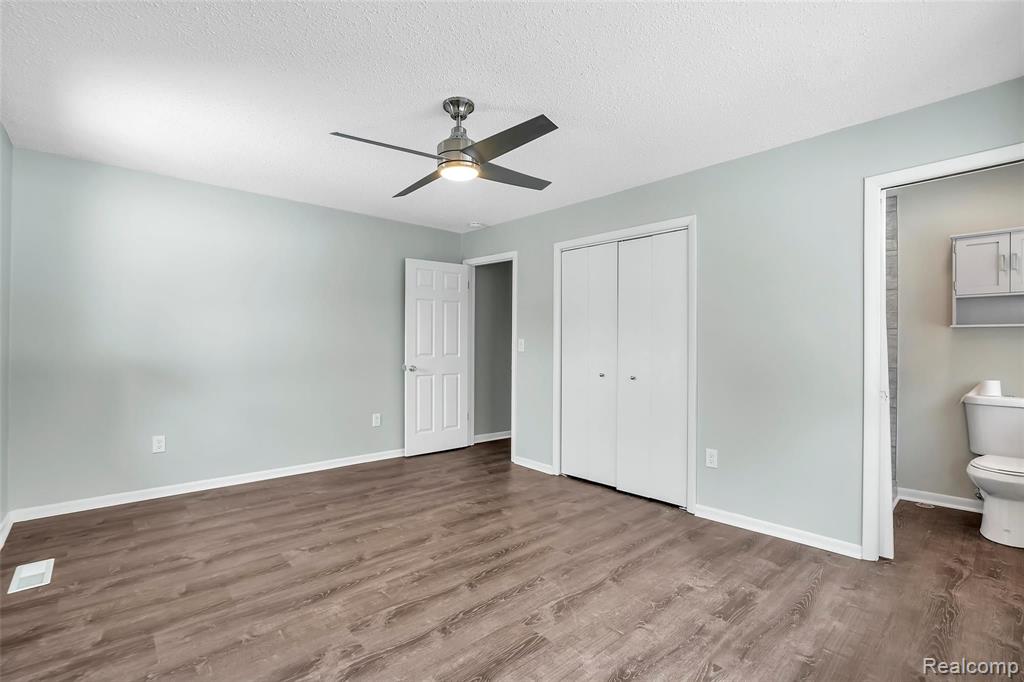 17980 Savage Road Belleville, MI 48111 - Photo 18 of 40