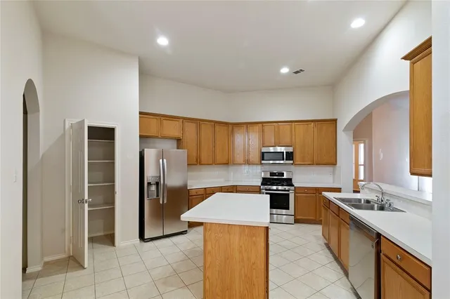 $2,350 | 4540 Bonnywood Drive, Mesquite, TX 75150