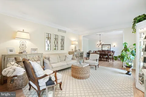 $1,195,000 | 319 Carlyn Drive, Severna Park, MD 21146