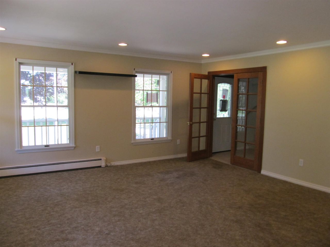 10946 North Black River Road Cheboygan, MI 49721 - Photo 5 of 39 1835363-4.JPG