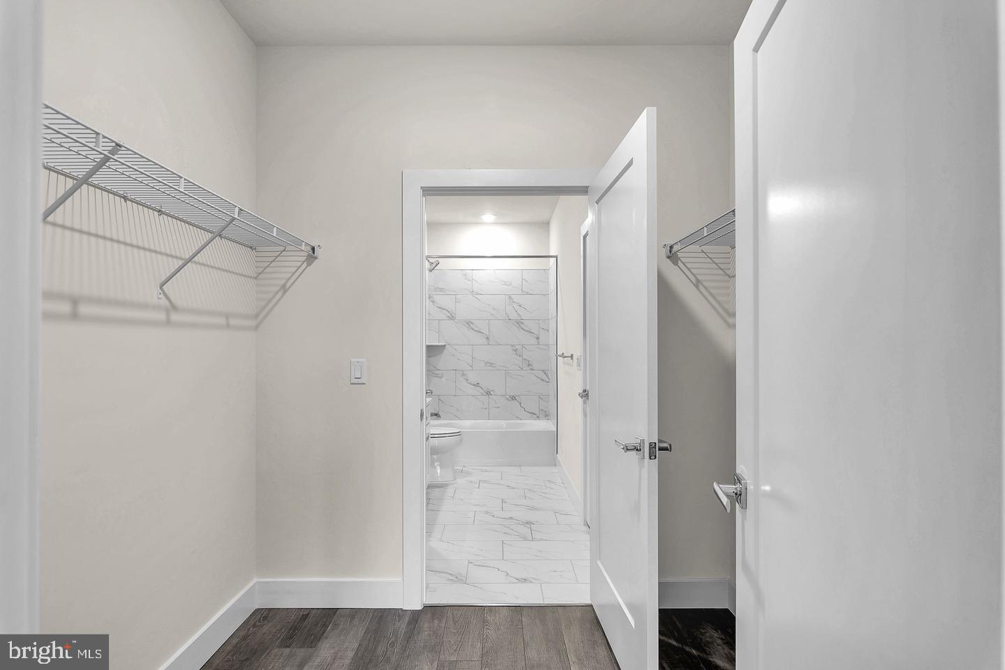 1761 Old Meadow Road, Unit 413 McLean, VA 22102 - Photo 18 of 31