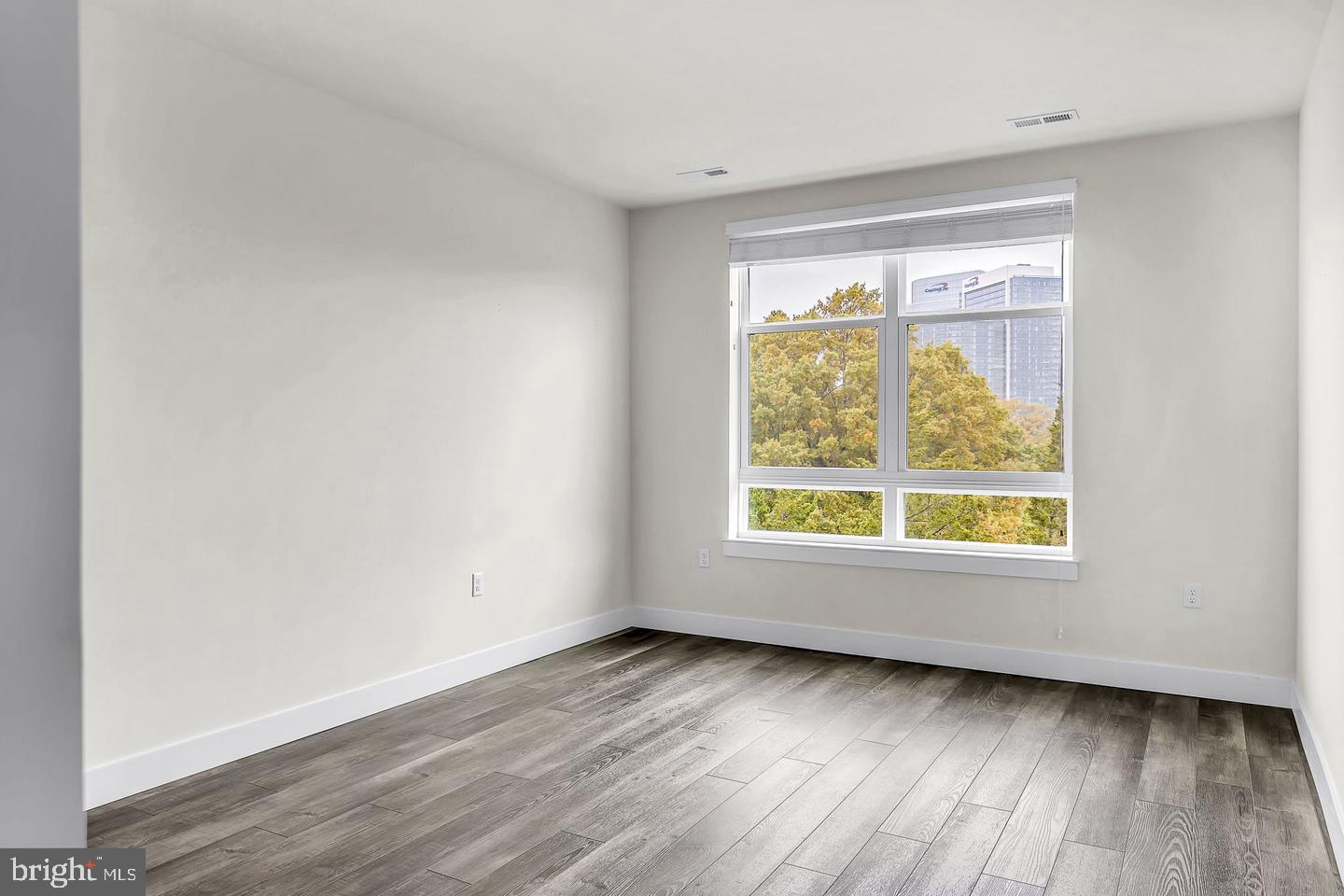 1761 Old Meadow Road, Unit 413 McLean, VA 22102 - Photo 19 of 31