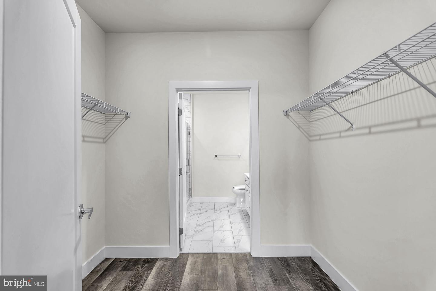 1761 Old Meadow Road, Unit 413 McLean, VA 22102 - Photo 21 of 31