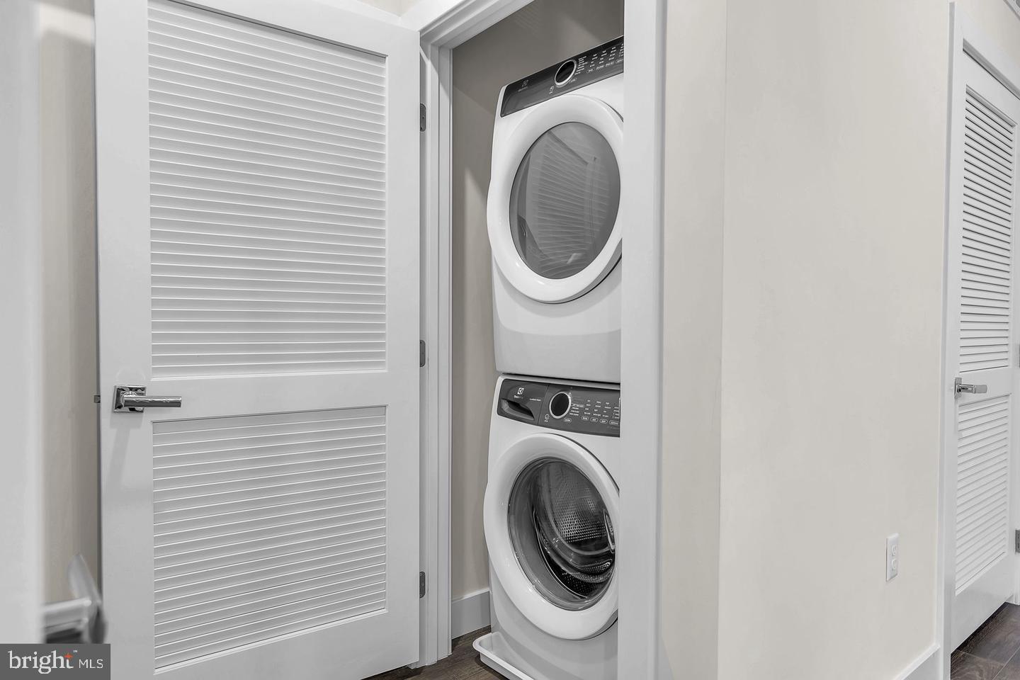 1761 Old Meadow Road, Unit 413 McLean, VA 22102 - Photo 24 of 31