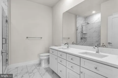 $3,950 | 1761 Old Meadow Road, Unit 413, McLean, VA 22102