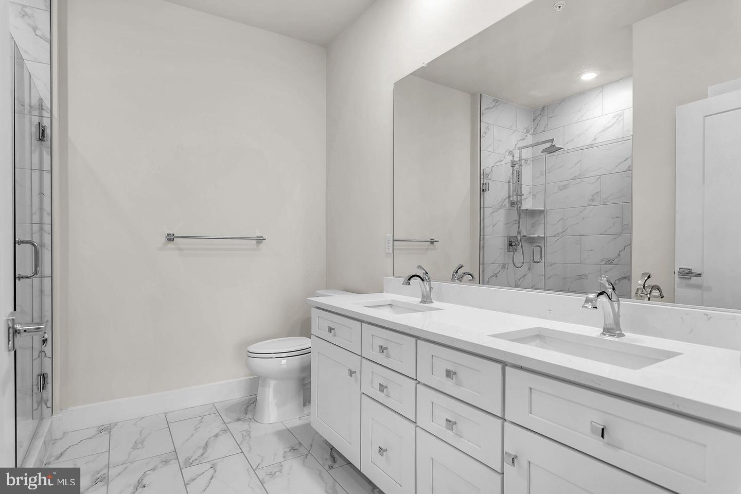 1761 Old Meadow Road, Unit 413 McLean, VA 22102 - Photo 7 of 31