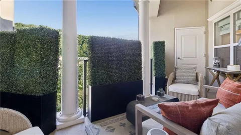 $545,000 | 200 River Vista Drive, Unit 727, Atlanta, GA 30339