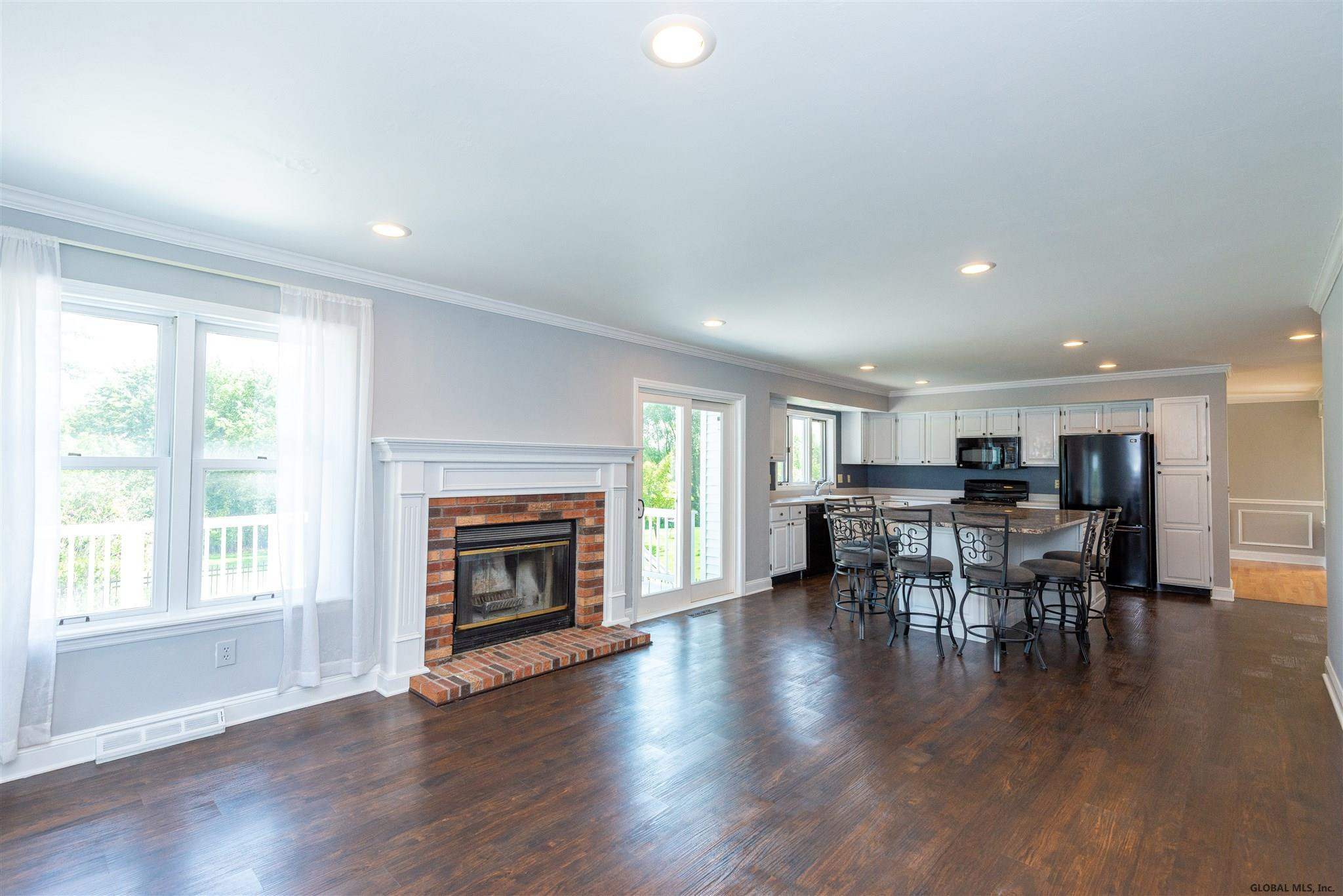 71 Capitol Place Rensselaer, NY 12144 - Photo 7 of 29 Photo 7