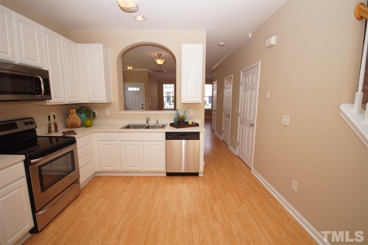 8459 Reedy Ridge Lane Raleigh, NC 27613 - Photo 7 of 21