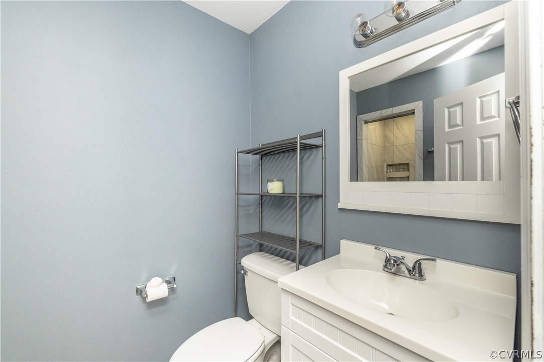 16108 Sandwave Road Chester, VA 23831 - Photo 29 of 42 Primary bathroom