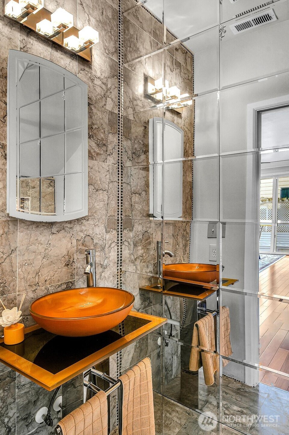 3259 Destination Avenue East Fife, WA 98424 - Photo 10 of 33