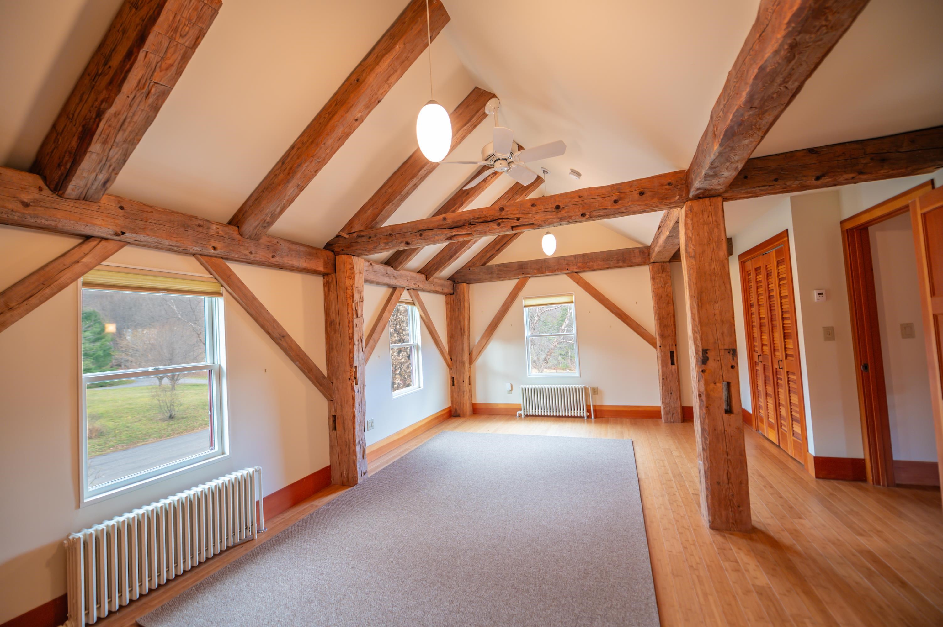 1324 Middle Road Dummerston, VT 05301 - Photo 24 of 54