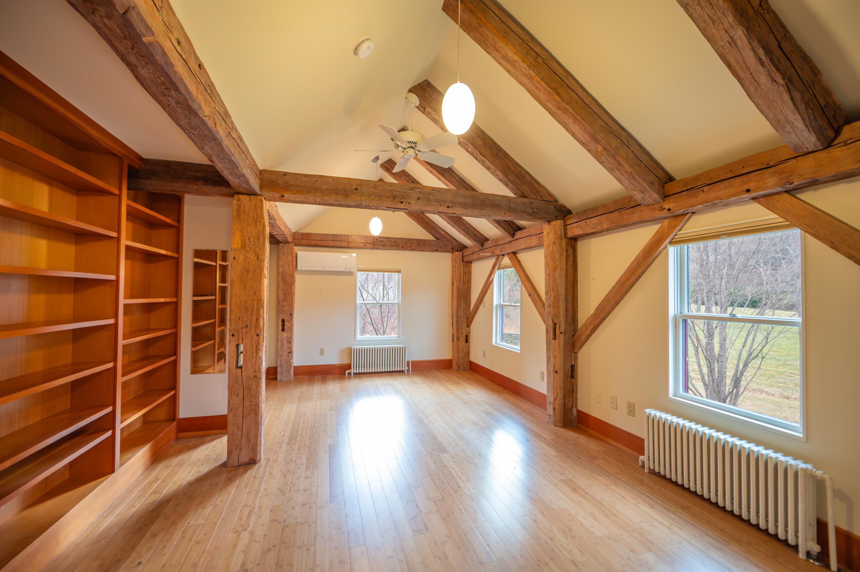 1324 Middle Road Dummerston, VT 05301 - Photo 25 of 54