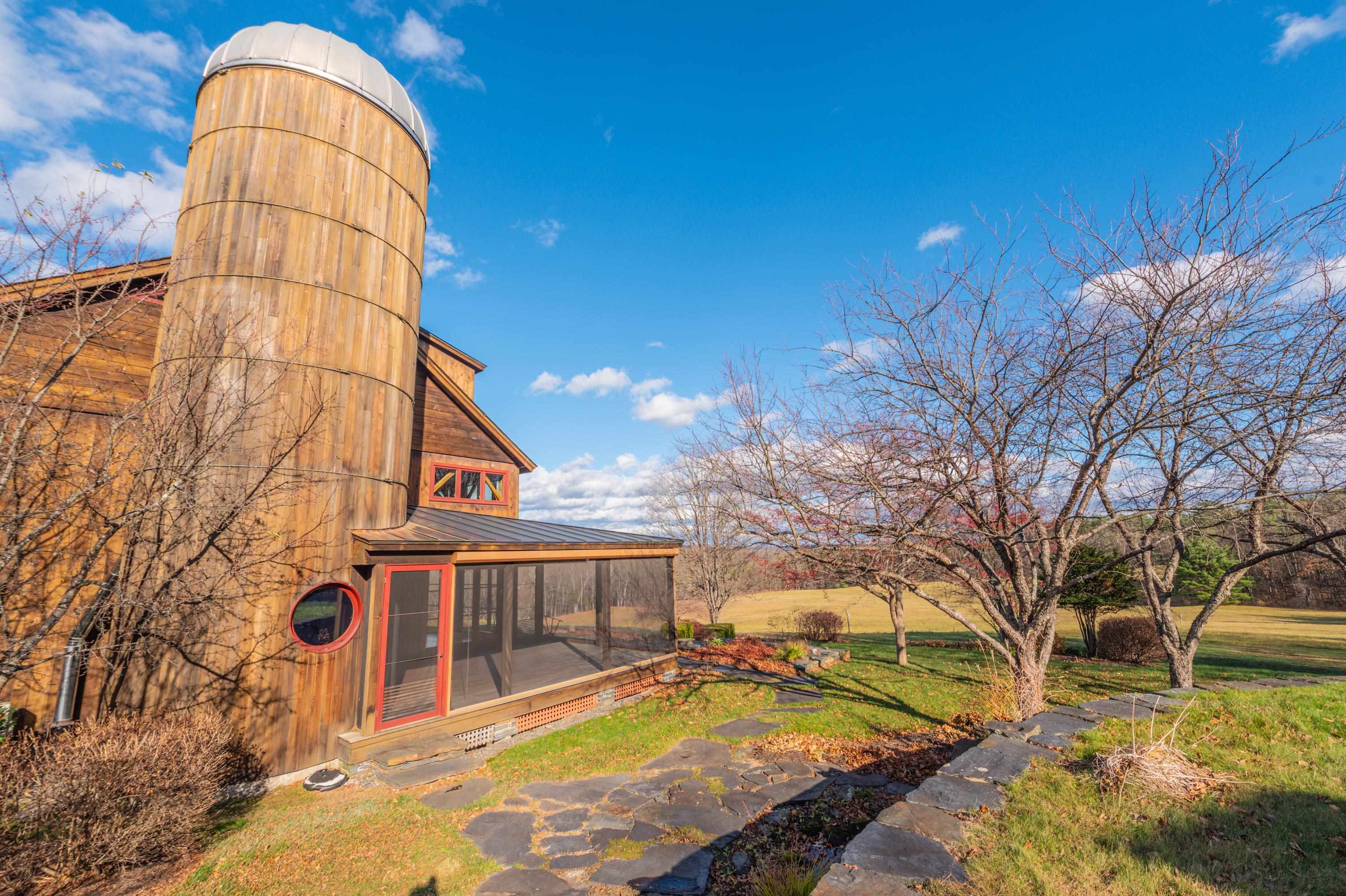 1324 Middle Road Dummerston, VT 05301 - Photo 43 of 54