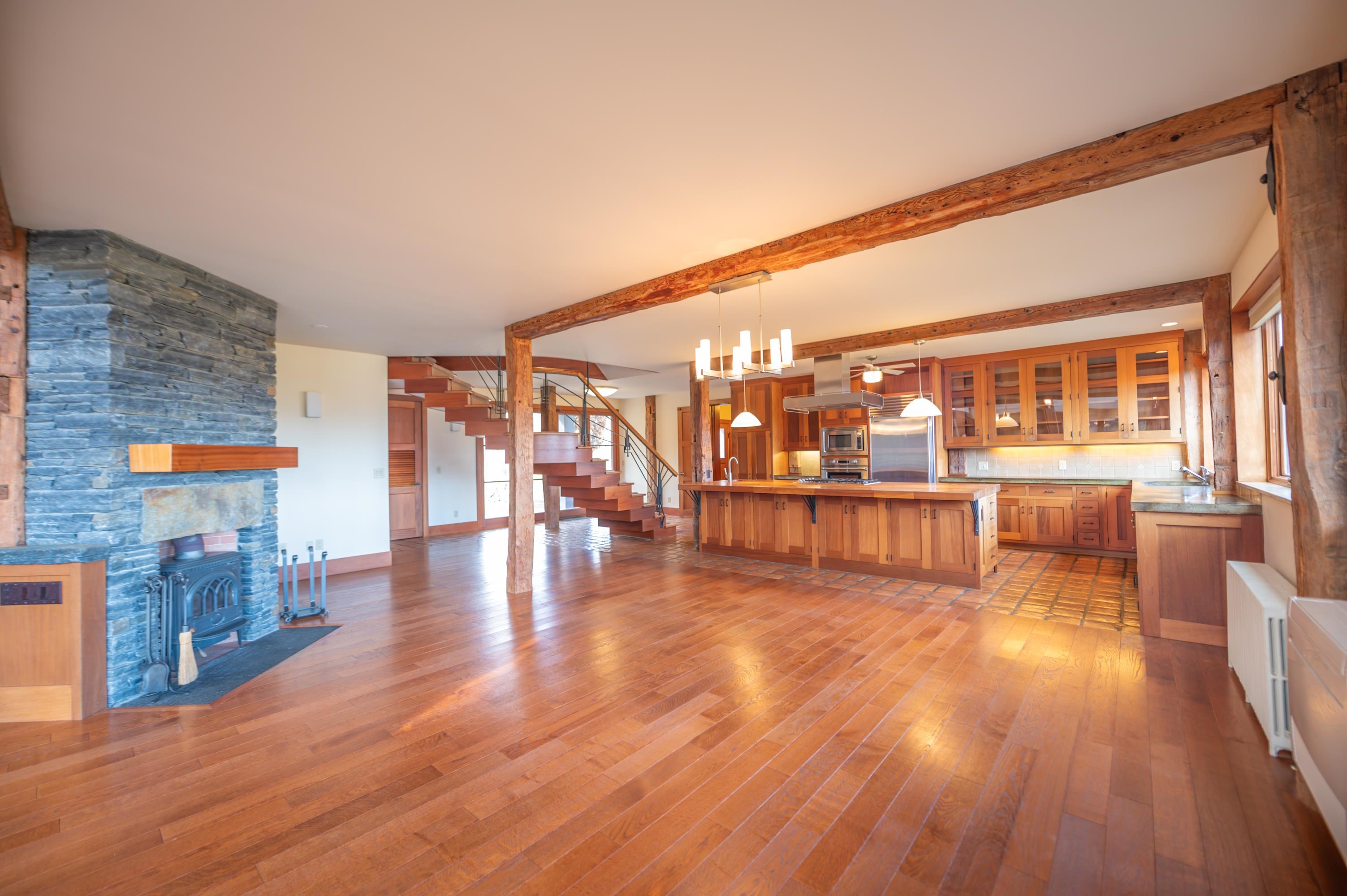 1324 Middle Road Dummerston, VT 05301 - Photo 7 of 54