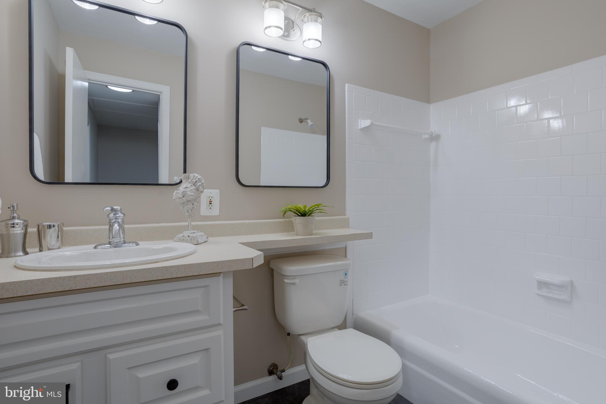 3863 Chain Bridge Road Fairfax, VA 22030 - Photo 26 of 61 Gallery Image 26