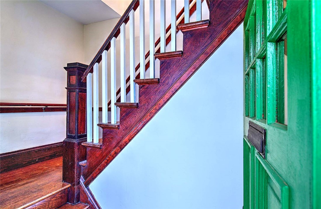 127 Evergreen Street, Unit 2 Providence, RI 02906 - Photo 3 of 24