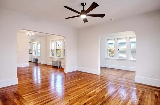 $2,900 | 127 Evergreen Street, Unit 2, Providence, RI 02906