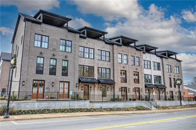 $859,900 | 178 West Main Street, Unit 102, Cartersville, GA 30120