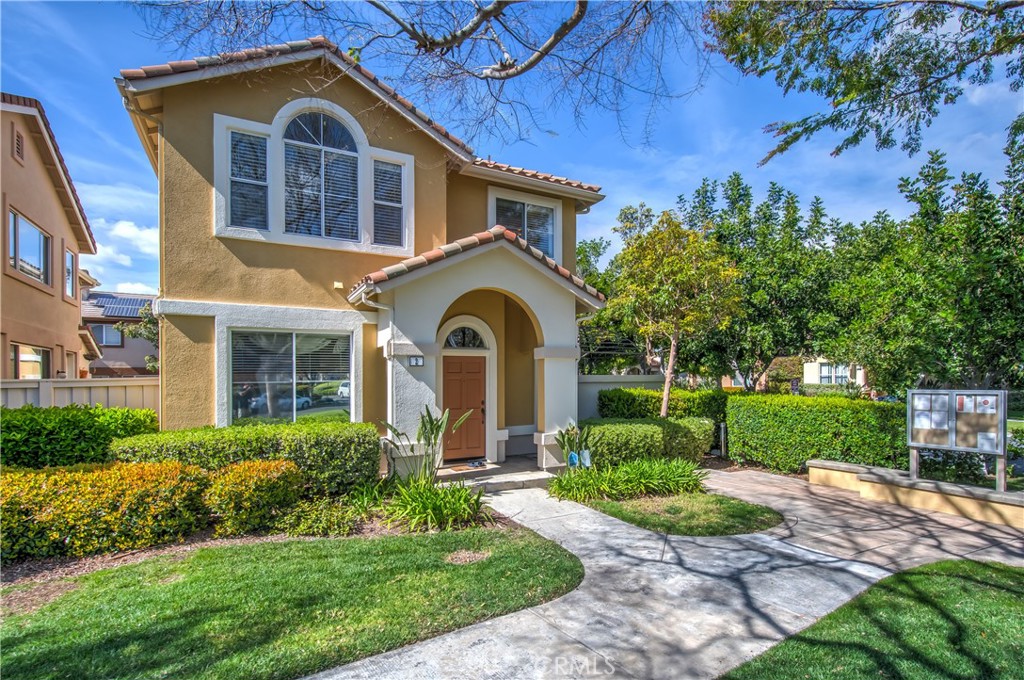 2 Altezza Irvine, CA 92606 - Photo 3 of 66 a front view of a house with garden