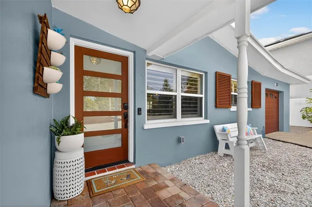 $1,250,000 | 333 La Hacienda Drive, Indian Rocks Beach, FL 33785