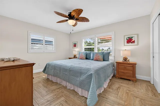 $1,250,000 | 333 La Hacienda Drive, Indian Rocks Beach, FL 33785