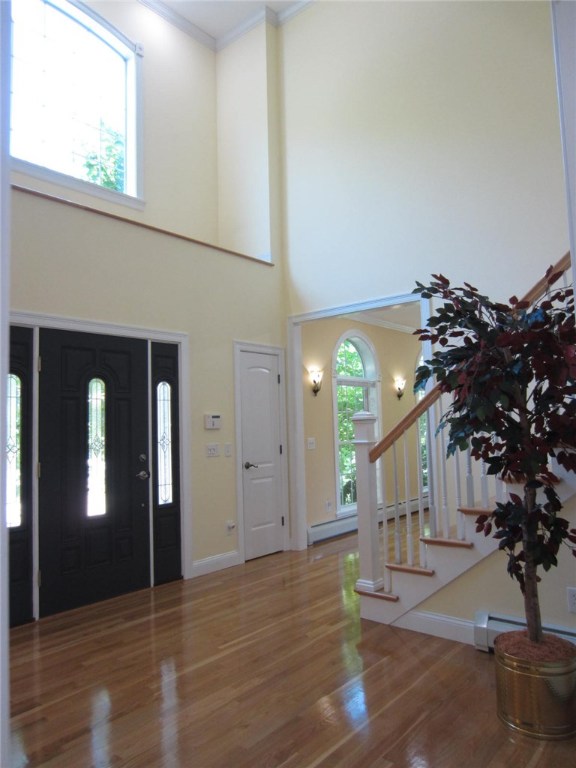 205 Colvintown Road Coventry, RI 02831 - Photo 3 of 40 Foyer