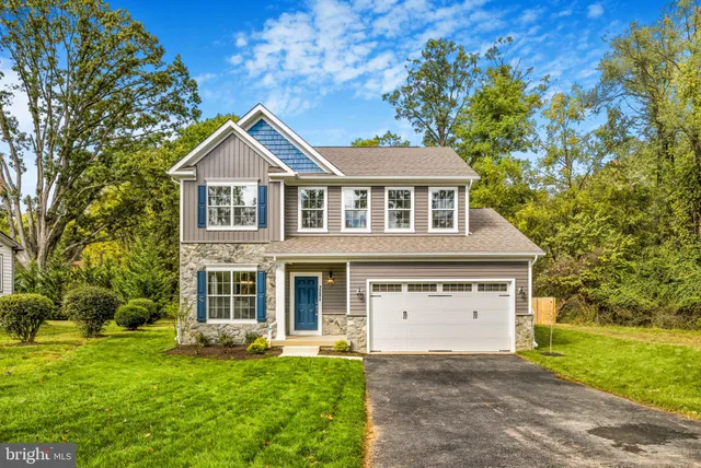 $5,250 | 328 Ridge Road, Washington Grove, MD 20880